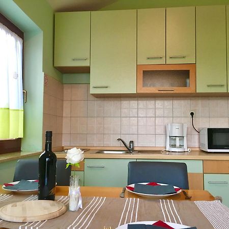 Lavender House Apartment Maslenica Exterior foto