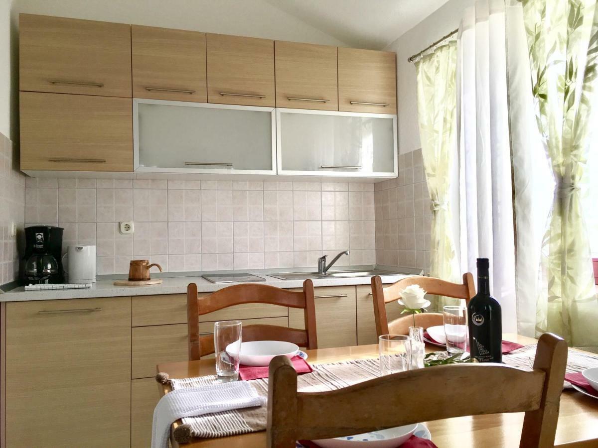 Lavender House Apartment Maslenica Exterior foto