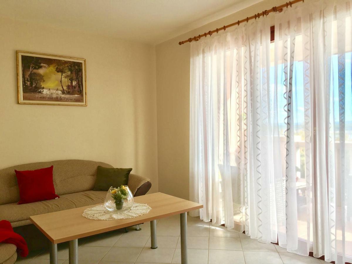 Lavender House Apartment Maslenica Exterior foto
