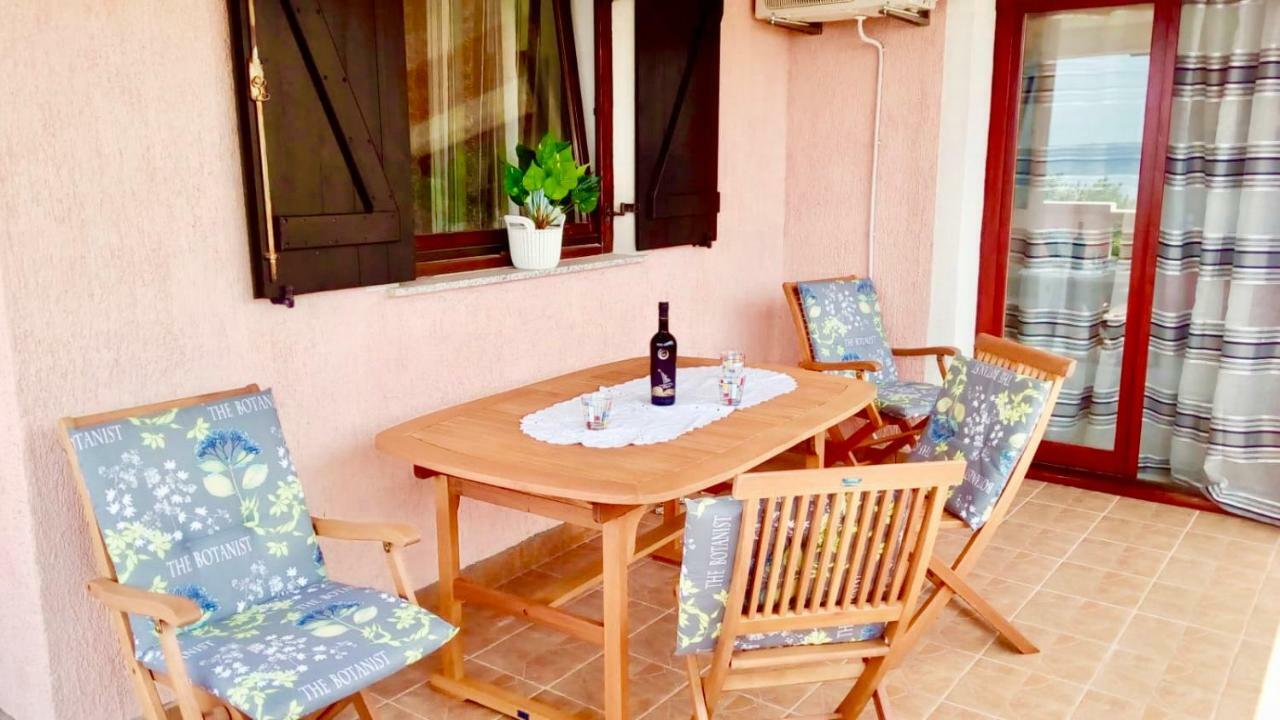 Lavender House Apartment Maslenica Exterior foto